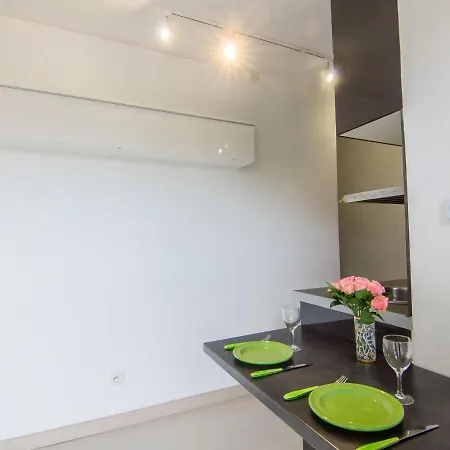 Appartement Heraclee-2 By Interhome Saint-Tropez