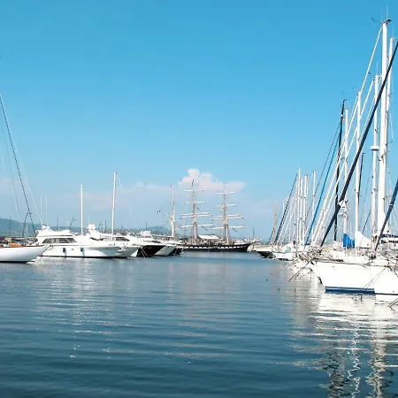 Heraclee-2 By Interhome Appartement Saint-Tropez